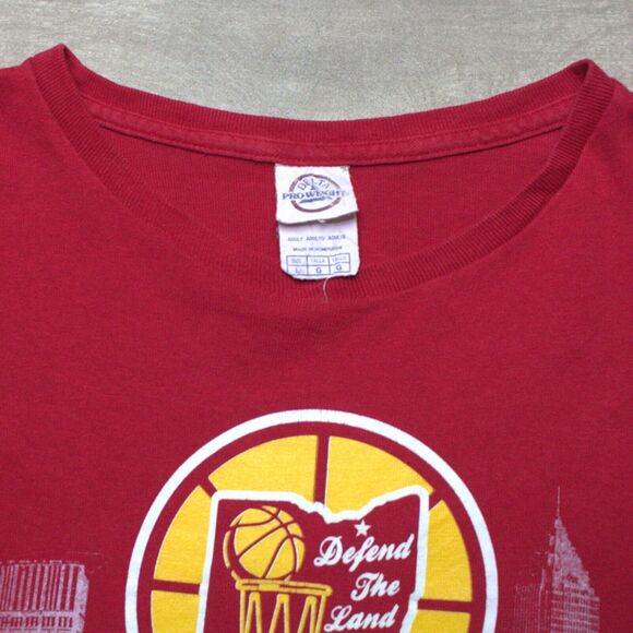 Cleveland Cavaliers Champions 2016 Defend The Land T Shirt Large - Picture 3 of 4